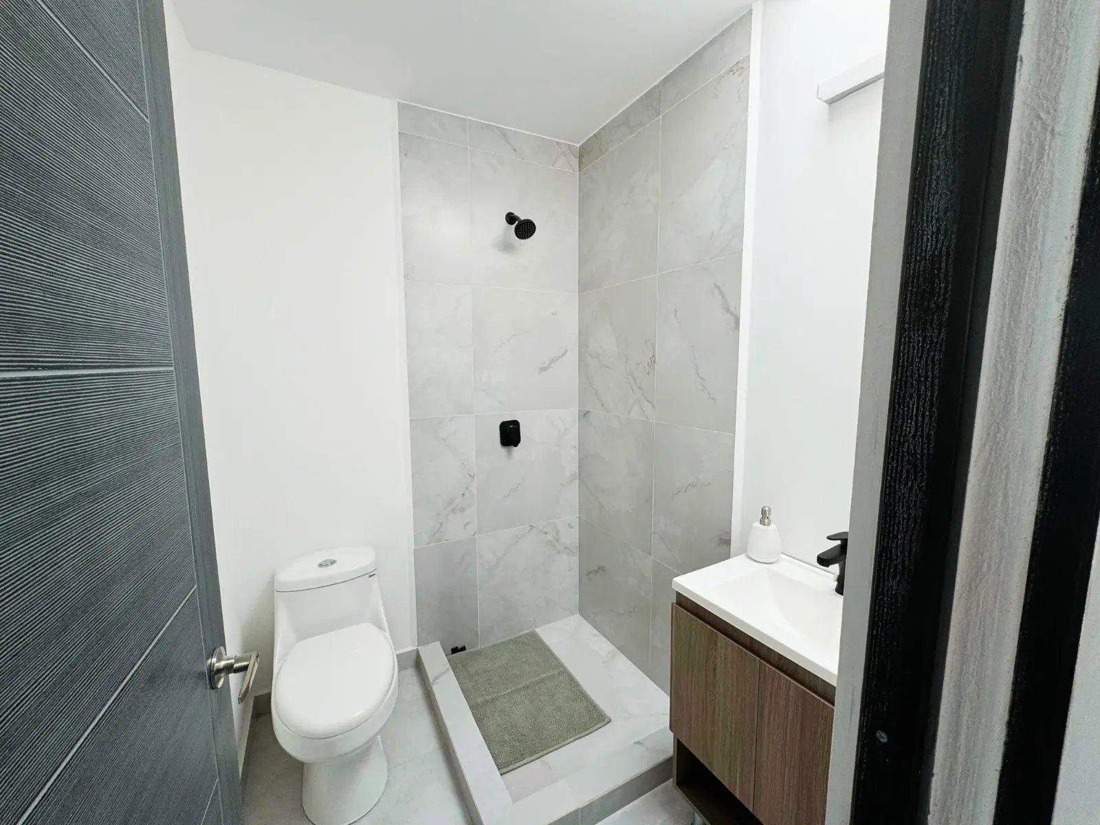 Fotografia de Casa de dos niveles<br><br> Modelo Platino 6 de 10